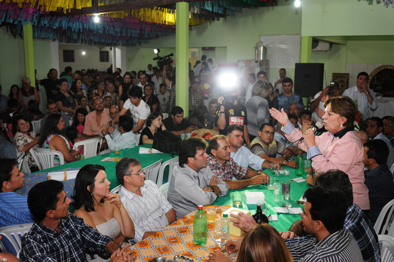 Rosalba prestigia festejos juninos em Santana do Seridó
