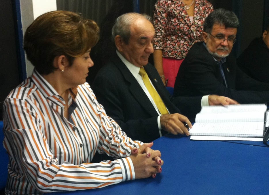 Ana Dantas quer ouvir a comunidade universitária sobre os destinos da UERN