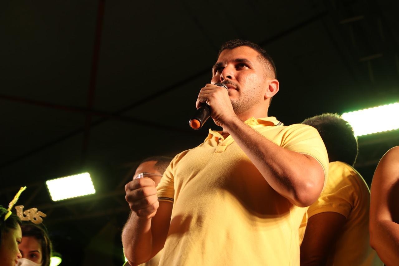 Casa de candidato a vice-prefeito de Canguaretama é alvo de atentado