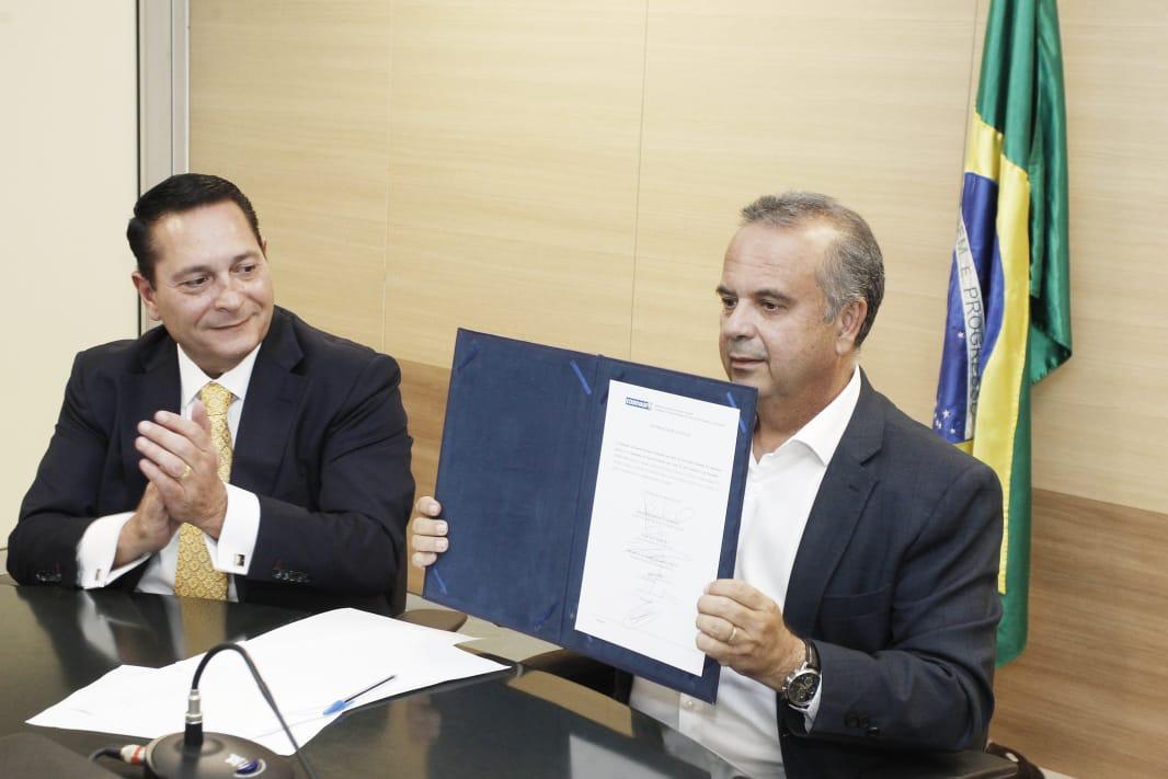 Ministro RogÃ©rio Marinho e Ezequiel tem agende com aÃ§Ãµes na regiÃ£o SeridÃ³