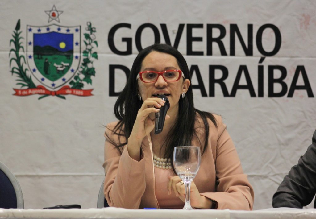 Maura no lugar de Cipriano