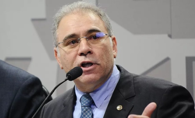 marceloqueiroga Marcelo Queiroga descarta possibilidade de paralisar vacinação no Brasil e diz que meta é vacinar mais