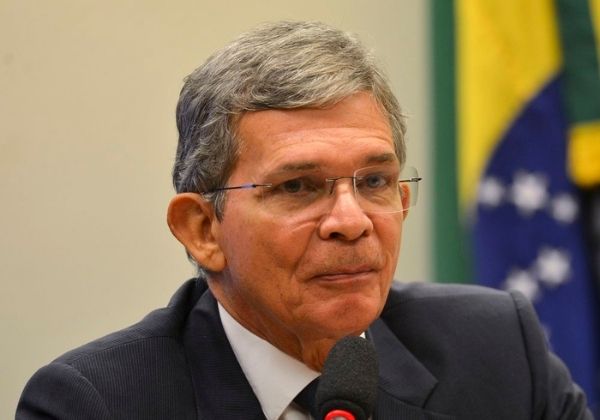 Joaquim Silva e Luna Ações da Petrobras disparam após discurso de novo presidente