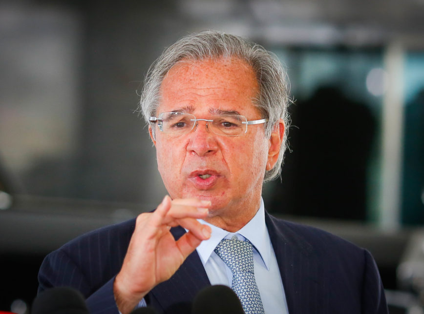 PG Presidente da Petrobras segurou preços até saber de demissão, diz Guedes