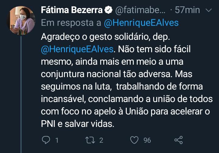 fatima troca Henrique troca "figurinhas" com Fátima nas Redes Sociais