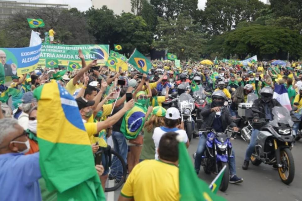 p1 Brasília e outras capitais registram manifestações no Dia do Trabalho