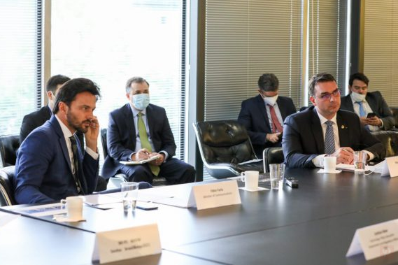Eu nÃ£o tomei vacina, diz FÃ¡bio. O que vocÃª acha?