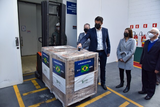 Butantan entrega mais 1 milhão de doses de vacina nesta sexta