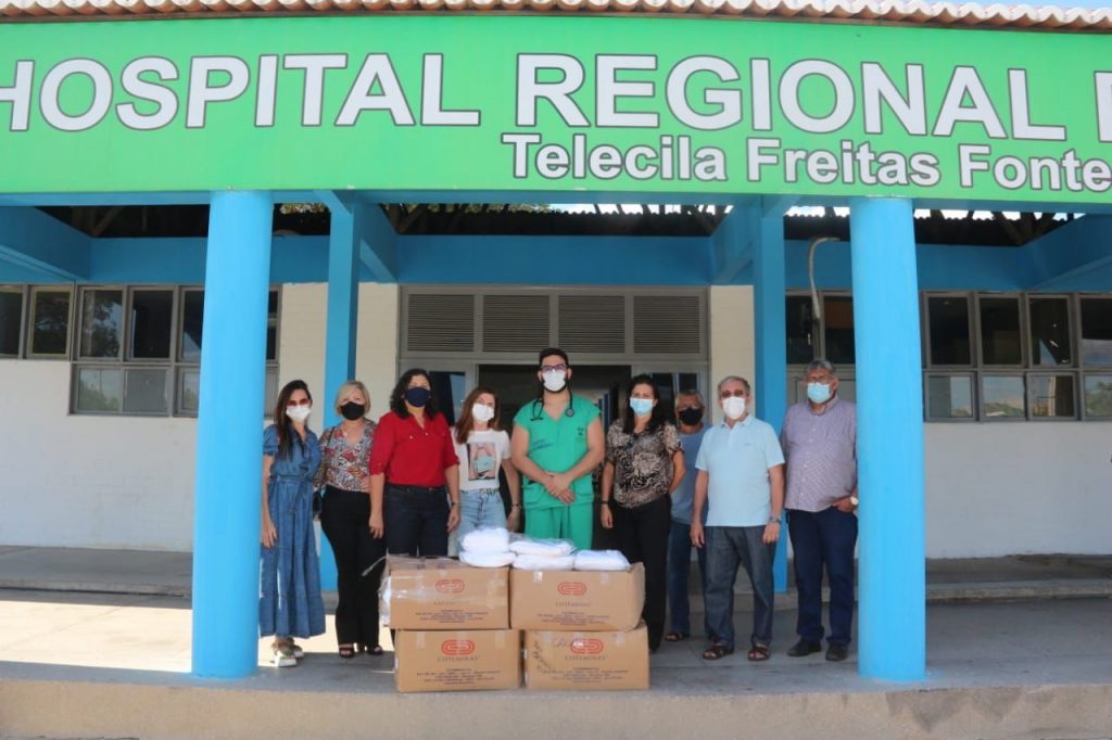 ONG Vida Nova e Terezinha doam lenÃ§Ã³is em instituiÃ§Ãµes de saÃºde no SeridÃ³