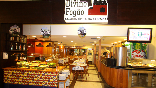 Divino Fogão do Natal Shopping aplica