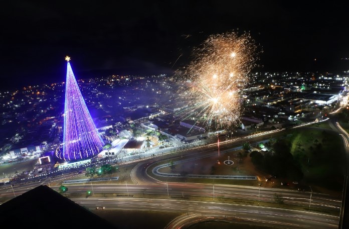Natal em Natal (RN) terÃ¡ acendimento de Ãrvore de Mirassol hoje