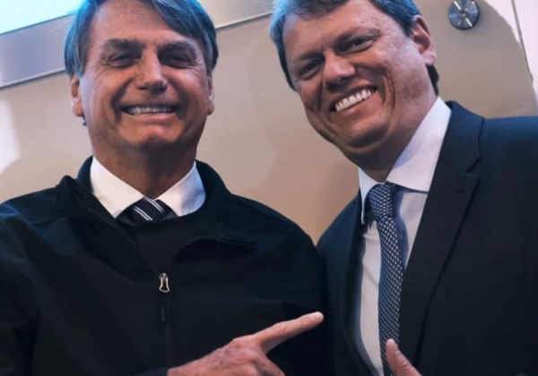 CÃºpula do PL vÃª TarcÃ­sio mais forte que Bolsonaro para disputa com Lula em 2026