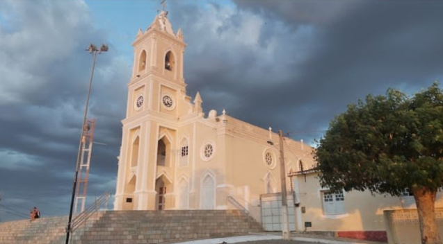 Padre causa polÃªmica em Jardim do SeridÃ³ (RN)