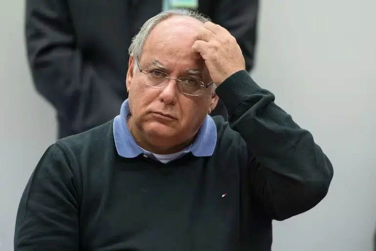 Justiça manda prender ex-diretor da Petrobras, Renato Duque