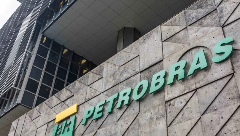 TCU aponta superfaturamento de R$ 12,6 mi em refinaria da Petrobras