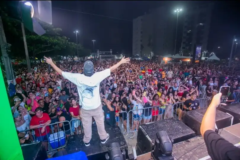 Paulinho Freire passa no “test drive” da popularidade e democratiza carnaval de Natal
