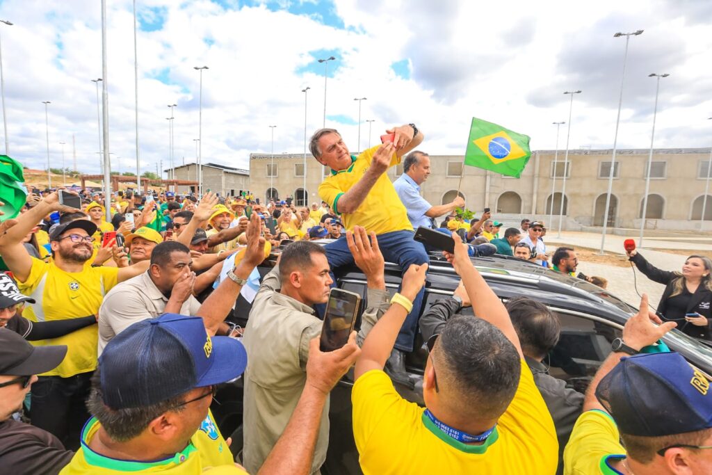 Em AcarÃ, Bolsonaro celebra o empreendedorismo no Complexo Cidade da Moda