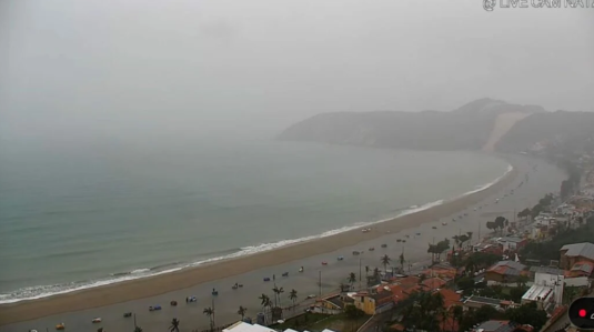 Chuva intensa acumula mais de 150 mm em Ponta Negra e inunda engorda
