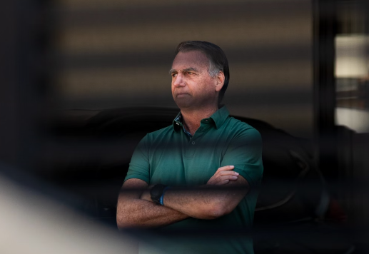 Autor do PL da Anistia propÃµe 2 anos de prisÃ£o domiciliar para Bolsonaro
