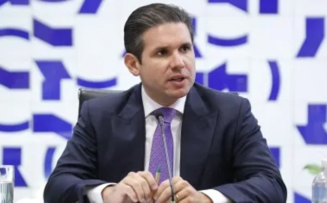 Hugo Motta convoca oposiÃ§Ã£o para definir texto da anistia
