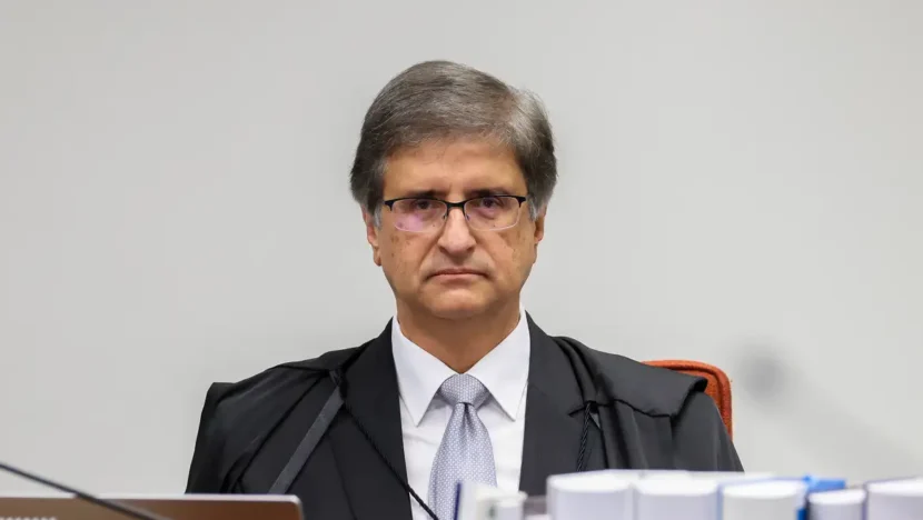 PGR se manifesta contra mandato parlamentar 100% à distância