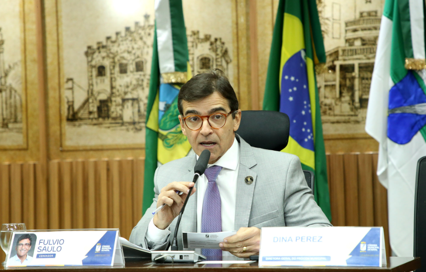 Relator marca votação e situação da vereadora Brisa Bracchi é grave e pode resultar em cassação