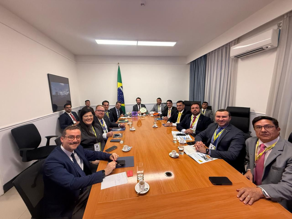 Prefeita Marianna Almeida apresenta em Pequim projeto que busca exportar produtos de Pau dos Ferros para a China