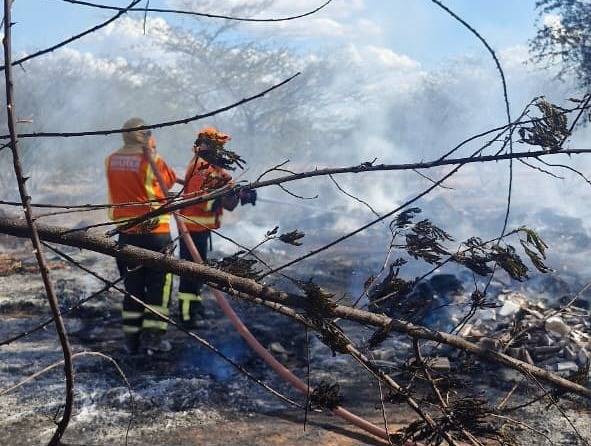 Bombeiros combatem incêndio em lixão no RN por mais de 7 horas