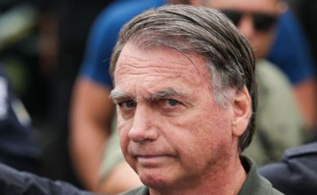 ApÃ³s tratar soluÃ§o, Bolsonaro farÃ¡ nova intervenÃ§Ã£o na segunda; entenda