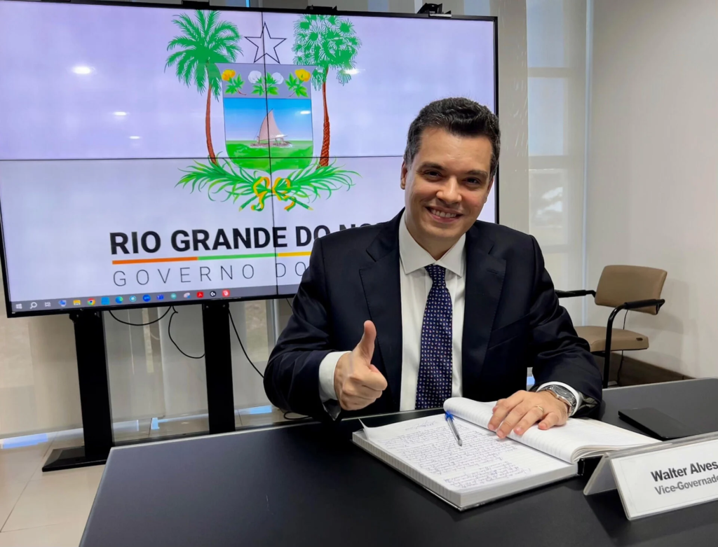 Walter Alves evita cravar sucessão no RN e se afasta de Fátima Bezerra