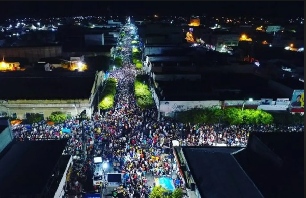 CaicÃ³ de Santana, da culinÃ¡ria, do apogeu, da decadÃªncia, do carnaval, do espetinho, do Itans, do algodÃ£o, das festas, dos polÃ­ticos...