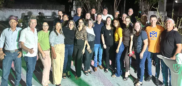 Grupo de MacaÃ­ba declara apoio a Eriko JÃ¡come