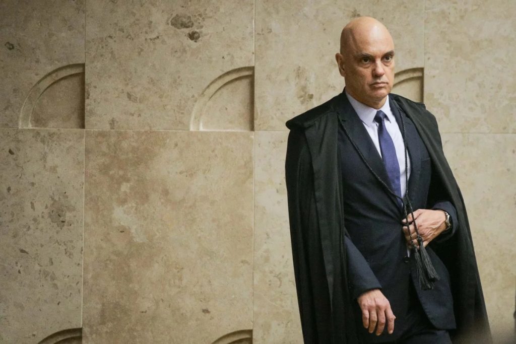 Moraes determina quebra de sigilo de empresa de Willer Tomaz e levanta suspeitas de represÃ¡lia a FlÃ¡vio Bolsonaro