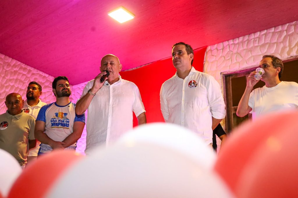Com apoio de prefeito, vice, 10 vereadores e lideranÃ§as de 12 cidades, Cadu de Lula demonstra grande forÃ§a em SÃ£o JosÃ© de Mipibu