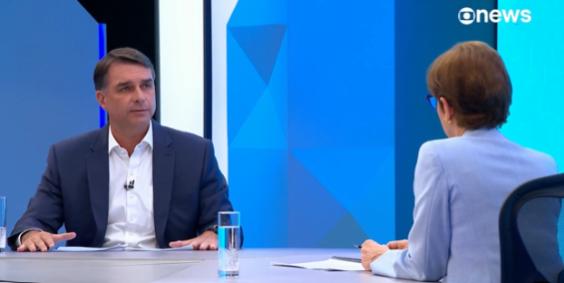 O show de Fl&Atilde;&iexcl;vio Bolsonaro na Globo