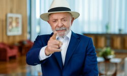 Endoidaram: Campanha de Lula pede cassação da chapa de Flávio por suposto favorecimento da Meta