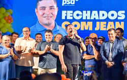 Ezequiel participa de convenÃ§Ã£o que oficializa Jean dos Morros e Tiquinho em SÃ£o Miguel do Gostoso