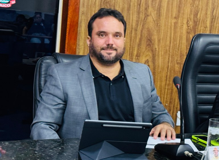 TRE-RN manda retirar vÃdeo de Artur Maynard com pedido de voto para Cadu na EECCAM em Caicó